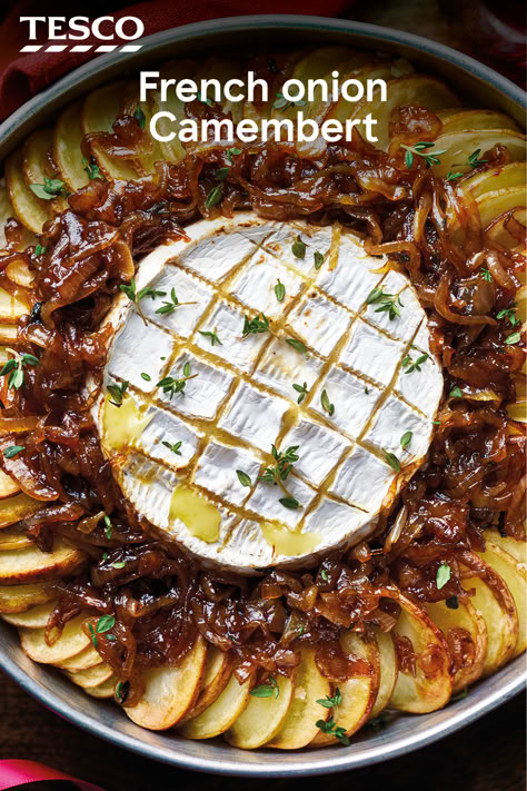 Baked Camembert is a Christmas essential. We’ve taken it to the next level with caramelised French onions and crispy potatoes for dipping – there's no better way to get into the festive spirit. | Tesco Baked Camembert Recipes, Camembert Baked, Baked Camembert Recipe, Camembert Recipes, Tesco Christmas, Festive Dinner Party, Baked Camembert, Tesco Real Food, Xmas Dinner