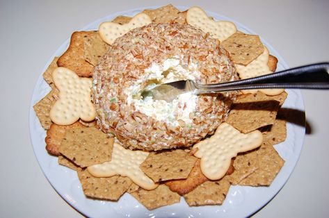 Pineapple Cheese Ball | Cooking Mamas Pineapple Cheese Ball, Pineapple Cheese, Ball Recipes, Cheese Ball Recipes, Seasoned Salt, Cheese Ball, Chopped Pecans, Vegetarian Cheese, Gluten Free Vegetarian