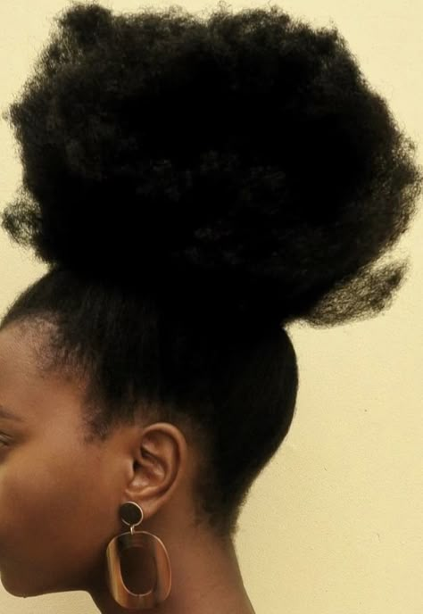 Afro Hair Aesthetic Faceless, Healthy Afro Hair Aesthetic, Afro Hair Aesthetic, Medium 4c Hair, 4c Hair Aesthetic, Natural Hair Aesthetic, Black Woman With Afro, 4c Curls, 4c Afro