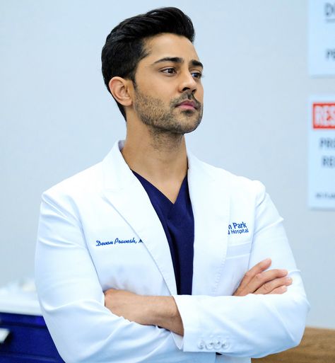 Preview — The Resident Season 4 Episode 12: Hope In The Unseen | Tell-Tale TV The Resident Tv Show, Manish Dayal, Jane Leeves, Bruce Greenwood, Matt Czuchry, Morris Chestnut, Emily Vancamp, Unchained Melody, Promotional Photos