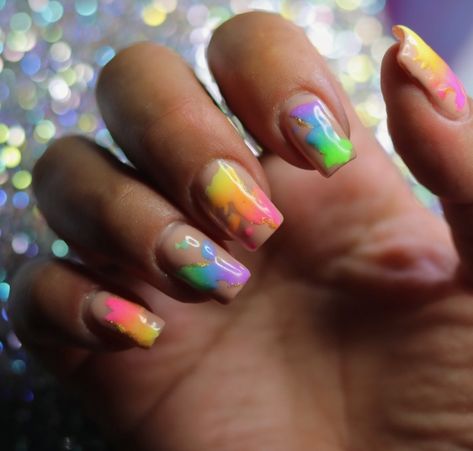 Gel X nails with a rainbow splatter design. Paint Splash Nails, Paint Splatter Nails, Splatter Nails, Gel X Nails, X Nails, Paint Splats, Styles Ideas, Nail Idea, Press Ons