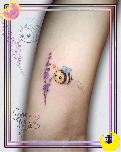 cute-bee-cartoon-tattoo-greta-morks Cute Bee And Flower Tattoo, Bee Tattoo Ideas Cute, Bee Placement Tattoo, Bee Happy Tattoo Ideas, Bee Positive Tattoo, Small Bumble Bee Tattoo Cute, Cute Bumblebee Tattoo, Bee Tattoo Cartoon, Little Bumble Bee Tattoo