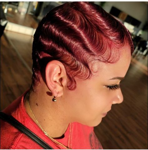 One simple yet beautiful way to style short hair is finger waves. Scroll through these photos for some finger waves inspiration. How To Style Short Permed Hair, Hair 90s, Diva Hair, Finger Waves Short Hair, Braids Updo, Finger Wave Hair, Short Hair Designs, Black Women Short Hairstyles, Permed Hair