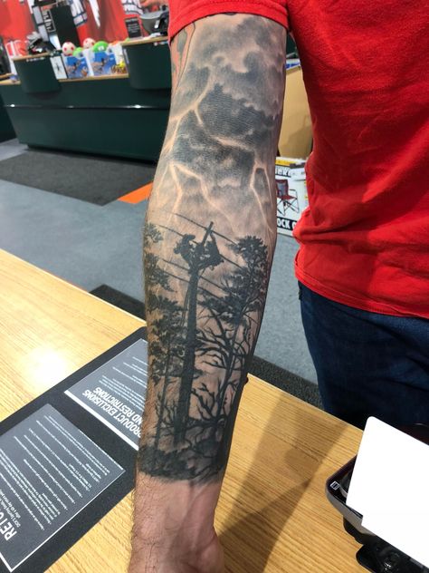 Lineman Tattoos, Tennessee Tattoo, Nc Tattoo, Michigan Tattoos, Wood Tattoo, Zeus Tattoo, Nature Tattoo Sleeve, Dragon Tattoo Art, Western Tattoos