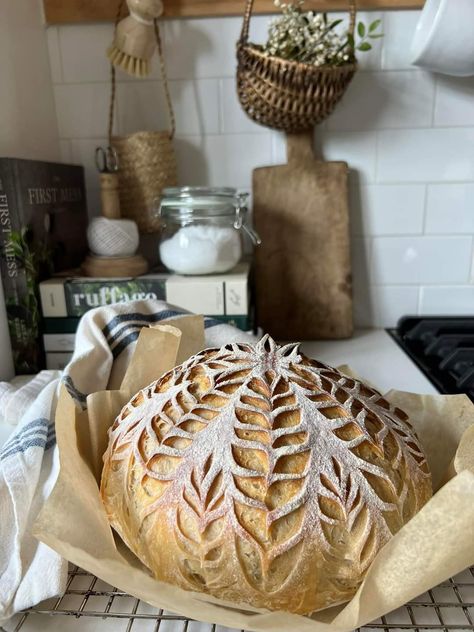 Bread Scoring Patterns, Bread Scoring, Stumptown Coffee, Sourdough Starter Discard Recipe, Christmas Bread, Homemade Sourdough Bread, Homemade Bread Easy, Artisan Bread Recipes, Sourdough Starter Recipe