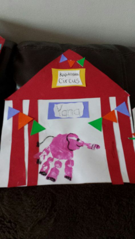 CIRCUS THEME PRESCHOOL ART ACTIVITY Carnival Preschool Theme, Carnival Crafts For Kids, Clown Crafts Preschool, Circus Theme Preschool Activities, Carnival Theme Crafts, Circus Theme Crafts, Circus Crafts Preschool, Preschool Circus, Crafts For Kids Preschool