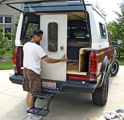 Camper Shell Camping, Homemade Truck Camper, Truck Topper Camper, Truck Tent Camping, Truck Cap Camper, Diy Slide, Kayak Roof Rack, Truck Camper Shells, School Bus House