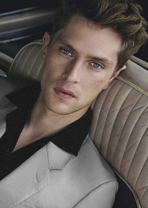 Mathias LAURIDSEN | Premium Models Artemis Dreaming, Darren Hayes, Mathias Lauridsen, Old Money Boys, Know Your Place, Summer Suits Men, Chanel Mademoiselle, Coco Chanel Mademoiselle, Facial Anatomy