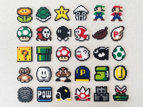 Super Mario Brothers Perler Beads, Super Mario Bros Perler Beads, Perler Bead Bowser, Perler Beads Ideas Mario, Disco Ball Perler Beads, Hama Bead Keychain, Perler Beads Video Games, Perler Beads Games, Gaming Perler Beads