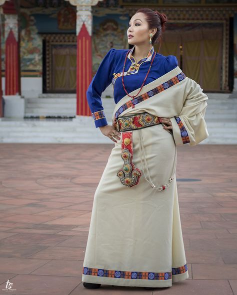 Tenzin Donsel is New York based Tibetan singer and actress who is currently at the edge of releasing her 2nd album CHOLSUM. The album is going to be released very soon and offers a variation of songs that will bring you to tap your toes but also feel the wind at moments.  Sending her a lot of regards in this new project and suggesting you all to make sure you keep your eyes and ears open for Tenzin Donsel. Tibetan Clothing Modern, Bakkhu Tibetan Dress, Tibetan Dress Traditional, Tibetan Traditional Dress, Bhutanese Clothing, Tibetan Fashion, Tibetan Dress, Buddhist Design, Tibetan Clothing