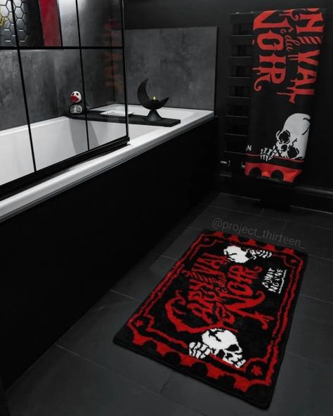 Tumblr Red Goth Bathroom, Black And Red Bathroom, Vampire Bathroom, Red And Black Bathroom, Spooky Accessories, Goth Bathroom, Gothic Manor, Gothic Homes, Goth House