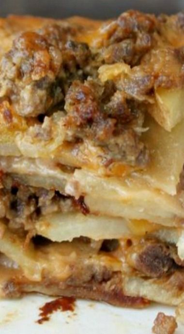 Meat & Potato Casserole Meat And Potato Casserole, Potatoes Casserole, Meat And Potatoes, Beef Casserole Recipes, Inexpensive Meals, Cream Of Mushroom, Beef Recipes Easy, Easy Casserole Recipes, Beef Recipes For Dinner