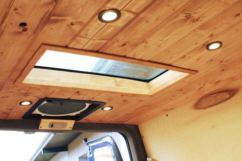 Sternhill skylight Van Skylight, Sprinter Van Conversion, Camper Van Conversion Diy, Camper Van Conversion, Toyota Hiace, Weekend Warrior, Sprinter Van, Benz Sprinter, Truck Camper