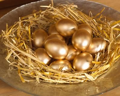 Fun Easter Games, Golden Egg Easter, Egg Bowl, Gold Everything, Easter Egg Basket, Easter Games, Golden Egg, All That Glitters Is Gold, Gold Money