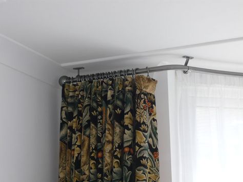 Ungathered curtain heading dressed under pole Window Bay Ideas, Bay Window Curtains Living Room, Window Blinds And Curtains, Bay Window Designs, Bay Window Curtain Ideas, Bay Window Dressing, Vertical Blinds Bedroom, Ceiling Mounted Curtains, Window Renovation