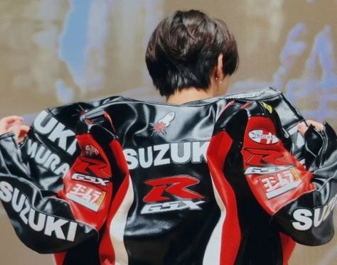 Jungwon Racer Outfit, Jungwon Racer, Jungwon Motorcycle, Enhypen Yang Jungwon, Day 1, Biker Outfit, Racer Jacket, Win My Heart, Yang Jungwon