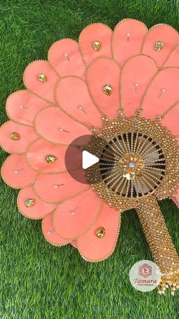 Bridal Hand Fan, Igbo Wedding, Hand Fans For Wedding, Yoruba Wedding, Fan Accessories, Bella Naija Weddings, Nigerian Wedding, Party Look, Words To Describe