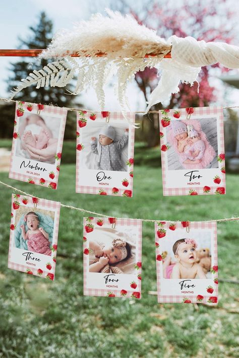 Berry First Birthday Decorations, Berry Birthday, Banner Printable, Strawberry Party, Banner Birthday, First Birthday Themes, First Birthday Decorations, Monthly Milestone, Printable Banner