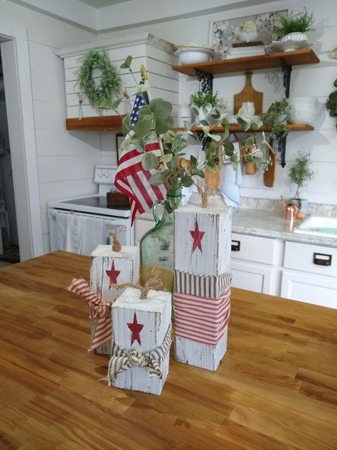 Natural Potpourri, Patriotic Garland, Diy Essential Oil Diffuser, Dollar Tree Vases, Nautical Candles, Anthropologie Candle, Patriotic Flowers, Neutral Farmhouse, Fall Pumpkin Decor