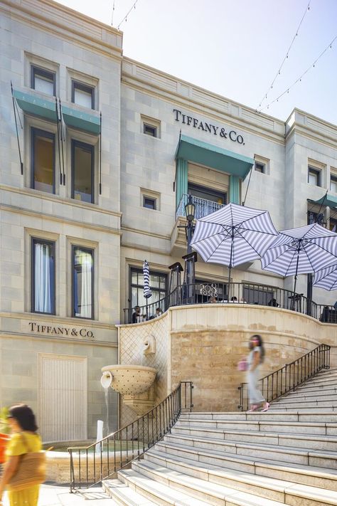 Rodeo Drive Aesthetic, Beverly Hills Aesthetic, Beverly Hills Rodeo Drive, Beverly Hills Shopping, Rodeo Drive Beverly Hills, Calabasas California, Hotel Bel Air, Watches Diamond, Tiffany Blue Box