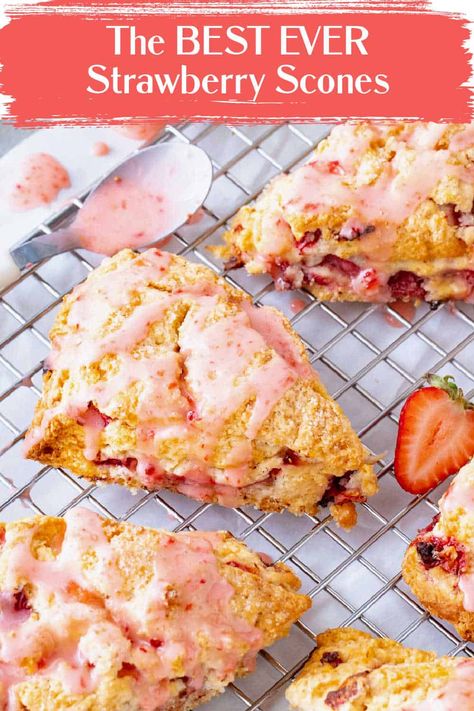 Strawberry Lemon Scones, Rhubarb Scones, Berry Pancakes, Strawberry Scones, Fresh Strawberry Recipes, Cranberry Orange Scones, Chocolate Scones, Scones Recipe Easy, Orange Scones