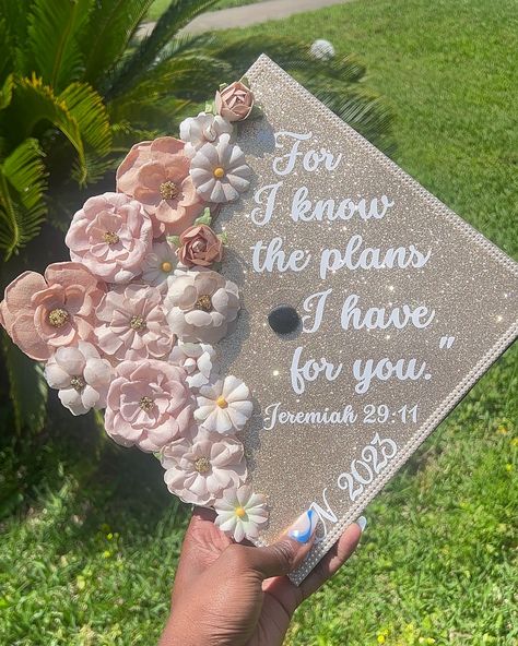 Make your big day even more memorable with a custom graduation cap topper! 🎓✨ Stand out, celebrate your journey, and showcase your style with a design that’s uniquely you. DM to create your perfect grad cap! #GraduationCap #CustomCap #ClassOf2023 Graduation Cap Designs For Grandpa, Simple Grad Cap Ideas, Grad Caps Ideas, Graduation Things, Grad Cap Topper, Graduation Cap Decoration Diy, Custom Graduation Caps, Nurse Cap, Braiding Styles