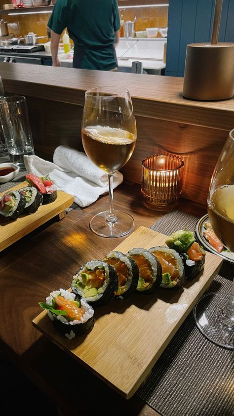 Food, aesthetic food, dinner date, dinner aesthetic, date night ideas, sushi, wine, Wine Dinner Aesthetic, Sushi And Wine, Aesthetic Date Night, Wine Aesthetic, Dinner Aesthetic, Wine Dinner, Date Night Ideas, Food Painting, Night Ideas