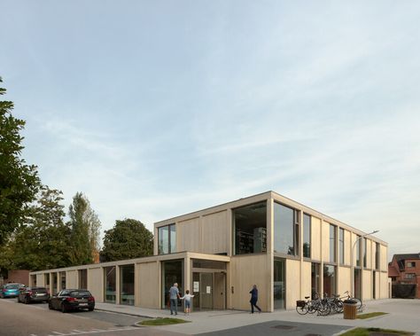 Community Center Edegem / Marc Koehler Architects | ArchDaily Timeless Architecture, Community Centre, Timber Buildings, Tall Ceilings, Community Center, Structural Engineering, Green Roof, Landscape Architect, Sustainable Design