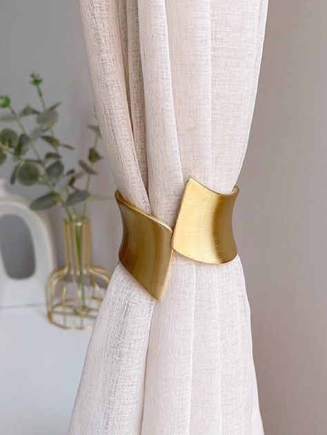 Free Returns ✓ Free Shipping✓. 1pc Metal Curtain Tieback- undefined at SHEIN. Curtains Holdbacks, Metal Curtain, Home Curtains, The Curtain, Curtain Tie Backs, Curtain Designs, Curtain Decor, Dream House Decor, Curtains Living Room