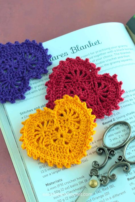 Crochet Heart Corner Bookmark | Easy Breezy Crochet Crochet Corner Bookmark Pattern, Crochet Bookmark Corner, Crochet Corner Bookmark Free Pattern, Crochet Corner Bookmark, Crocheted Bookmarks, Bookmark Easy, Crochet Bib, Corner Bookmark, Corner Bookmarks