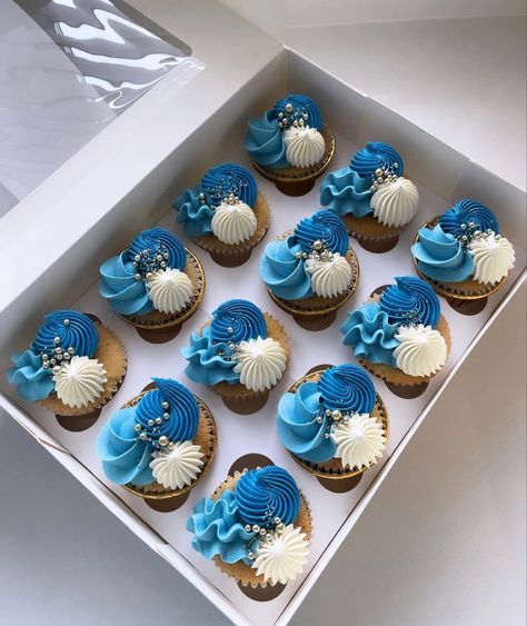 Cupcakes For A Mans Birthday, Blue Cupcakes For Men, Jw Cupcakes, Male Birthday Cupcakes, Masculine Cupcakes, Mens Cupcakes, Goodbye Cupcakes, Boys Cupcakes, Blue Birthday Cupcakes