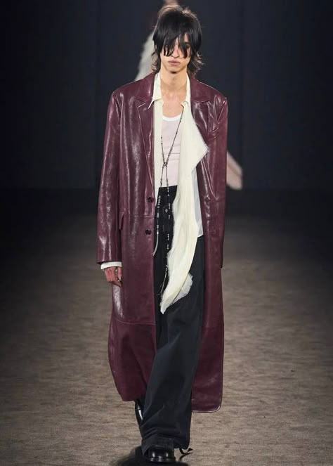 Gender Fluid Fashion, Mens Outfit Inspiration, Ann Demeulemeester, Mode Inspo, Fashion Line, Fall 2024, Victoria Beckham, Paris Fashion, Runway Fashion