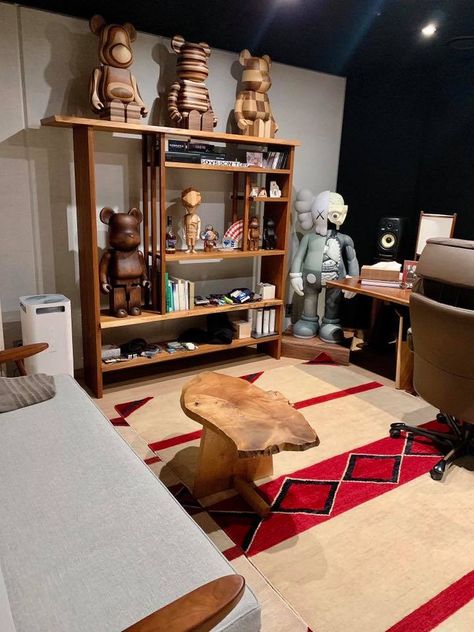 Twitter || #Namjoon  #RM #Rkive Twitter Bts, Studio Room, Music Studio, Room Tour, Rap Monster, 인테리어 디자인, Corner Bookcase, Room Inspo, Kim Namjoon