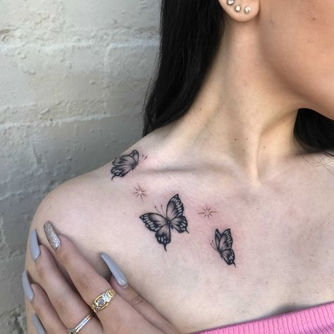 Collar Bone Tattoo Stencil, Butterfly Collar Bone Tattoo, Collar Bone Tattoo Ideas, Collarbone Tattoo Ideas, Collar Tattoo, Collarbone Tattoos, Collarbone Tattoo, Bone Tattoos, Collar Bone Tattoo