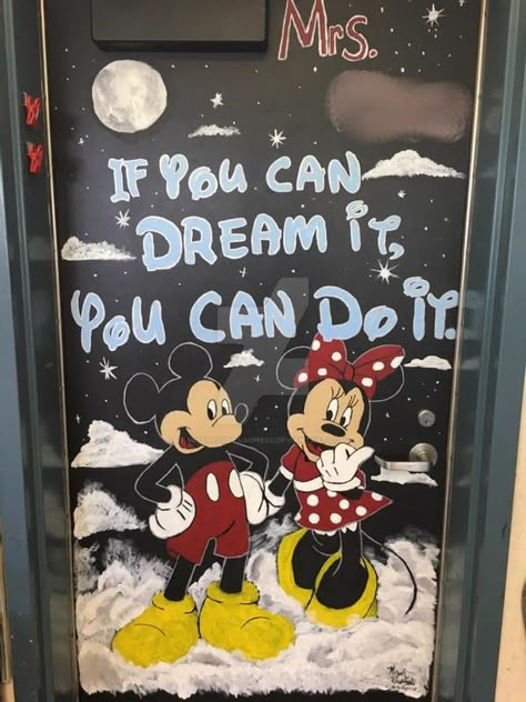 Disney Bulletin Boards, Mickey Classroom, Mouse Door, Mickey Mouse Classroom, Bird Room, Disney Themed Classroom, Door Decorations Classroom Christmas, Mickey Mouse Decorations, Mickey Theme