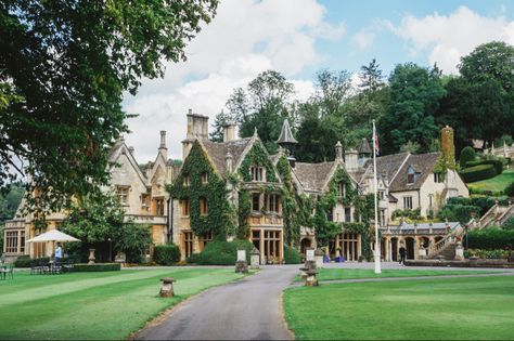 Castle Combe: The Most Beautiful Village in England The Manor House Hotel, Castle Combe Manor House Interior, Castle Combe Manor House, Manor House Castle Combe, Inside Castle, Inside Castles, Manor House Hotel, Country Manor House, Country Mansion