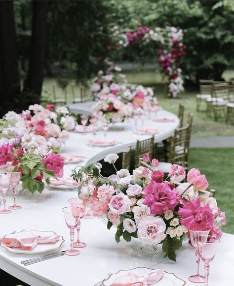 White And Fuschia Wedding, Hot Pink Flowers Wedding, Hot Pink And White Wedding Flowers, Pink And Fuschia Wedding, Hot Pink Wedding Decorations, Bubble Gum Pink Wedding, Shades Of Pink Wedding, Pink Wedding Florals, Bright Pink Wedding