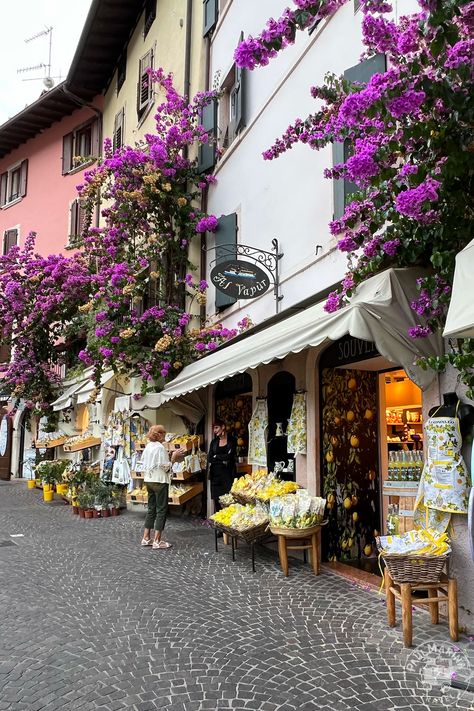 Limone Italy, Lake Garda Italy, Garda Italy, Roman City, Italian Village, Trip To Italy, Old Town Square, Places In Italy, Lake Garda