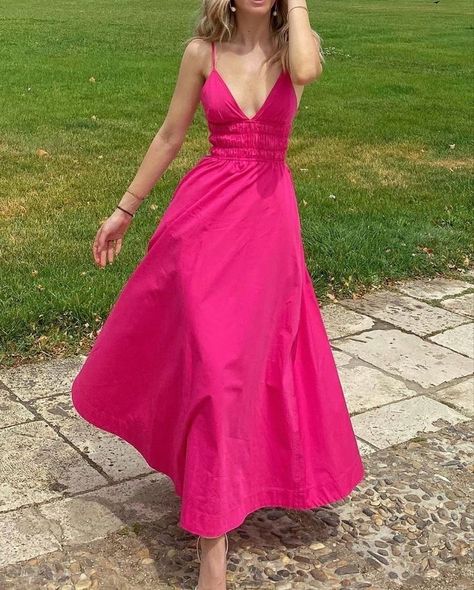 Hot Pink Summer Dress, Hot Pink Prom Dresses, Hot Pink Prom Dress, V Neck Prom Dresses, Prom Dresses Sleeveless, Formal Evening Dress, Looks Party, Looks Street Style, Dress Formal