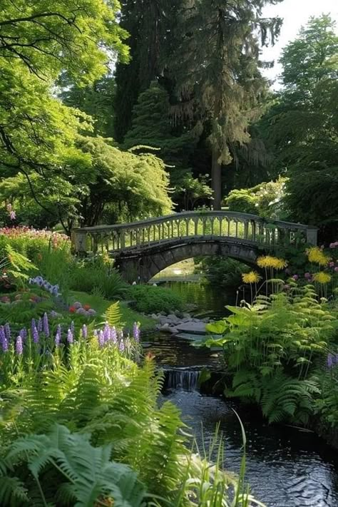 Lush Garden Aesthetic, British Garden Aesthetic, Airlie Gardens Wilmington Nc, Things I Want In My Future House, Botanic Garden Aesthetic, Dream Garden Fairytale, 1800s Garden, Victorian Garden Aesthetic, House Garden Aesthetic