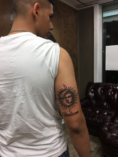 Sun and moon tricep tattoo idea contact owner kelvin Mcclendon on ig. KelvinMcclendon Men Sun And Moon Tattoo, Sun Tattoo Tricep, Moon Tricep Tattoo, Lower Tricep Tattoo, Sun And Moon Tattoo For Men, Triceps Tattoo Men, Triceps Tattoo, Eagle Tattoo Arm, Tricep Tattoo