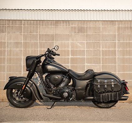 2021 Indian Vintage Dark Horse Indian Dark Horse, Horse Motorcycle, Indian Chief Classic, Indian Cycle, Vintage Indian Motorcycles, Diy Motorcycle, Motorcycle Decor, Black Indians, Motorcycle Trailer