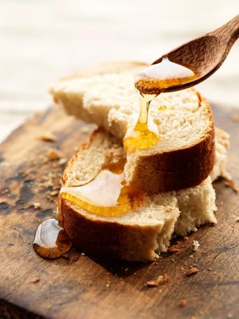 Britta Nickel Honey Bread, Honey Photography, Our Daily Bread, Food Styling, Food Photo, Good Eats, Love Food, Syrup, Food Photography