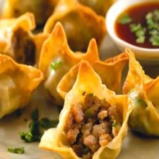 Sausage Wontons Recipe: Crispy, Cheesy Party Appetizers Hollandaise Sauce Recipe Easy, Sausage Wontons, Cheesy Appetizers, Hollandaise Sauce Recipe, Recipe For Hollandaise Sauce, Cheesy Appetizer, Wonton Recipes, Sausage Recipe, Ground Sausage