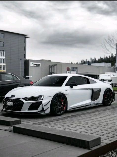 (22) Startseite / X Audi R9, Audi Rs8, Audi R8 Gt, R8 Gt, Audi Sports Car, Dream Cars Audi, Beast Machines, Luxury Cars Audi, Audi R8 V10