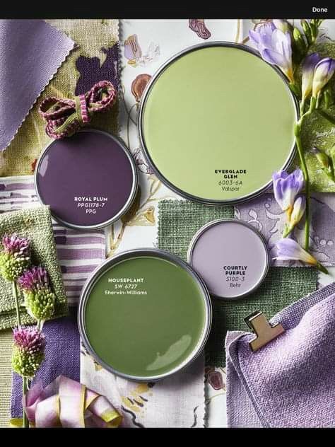 Purple And Green Bedroom, Cottage Core Room, Brown Rooms, Purple Bathrooms, Cosy House, Dining Room Colors, Living Room Green, Green Bathroom, Bedroom Green