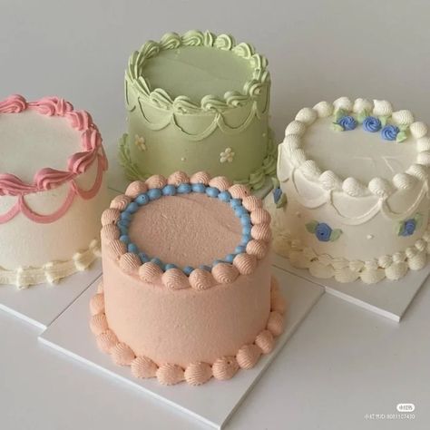 Bakery Sweets, Pie Bakery, Bolo Vintage, Beauty Cakes, Korean Cake, Mini Cakes Birthday, Tea Party Food, Pretty Birthday Cakes, Cute Birthday Cakes