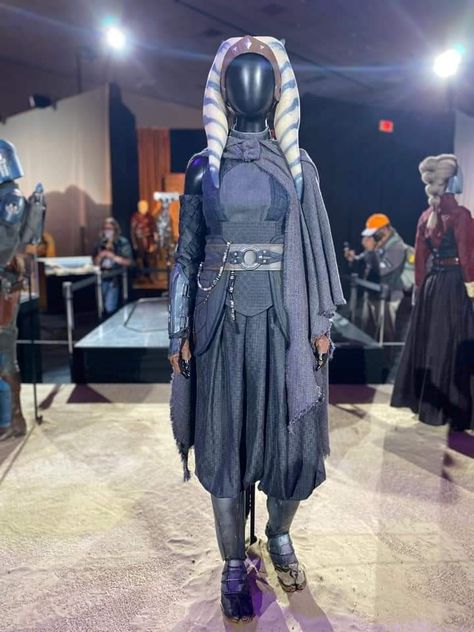 Ashoka Tano Mandalorian Costume, Star Wars Ahsoka Cosplay, Ashoka Outfit, Ashoka Tano Outfit, Ahsoka Tano Live Action, Ahsoka Outfit, Ashoka Cosplay, Ahsoka Costume, Ahsoka Cosplay