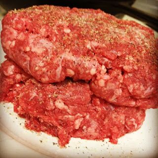 Bison Ground Meat Recipes, What To Make With Ground Bison, Bison Burgers Recipe, How To Cook Bison, Ground Bison Burger Recipe, Bison Recipes Burger, Best Bison Burger Recipe, Bison Meat Recipes, Homemade Bison Burgers