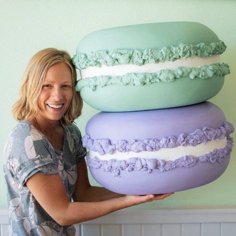 Giant Macaron, Candyland Party Decorations, Candy Land Party, Sweet Props, Candy Props, Candy Decorations Diy, Candy Themed Party, Giant Candy, Candyland Birthday